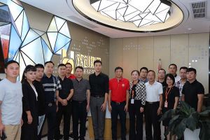欢迎宜春市团委书记、商会及青企等一行领导莅临米兰(中国)人力集团指导