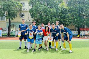 “足”够精彩！米兰(中国)集团“足”梦大龙街首届五人制男子公益足球赛